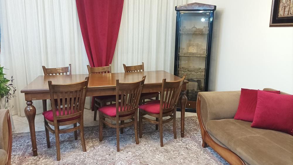 صندلی شش تیرک و میز اطلس | چوب شاهان | میز و صندلی ناهارخوری کرج | میز و صندلی کرج | میز و صندلی غذاخوری کرج | تولید کننده میز و صندلی | صنایع چوبی شاهان